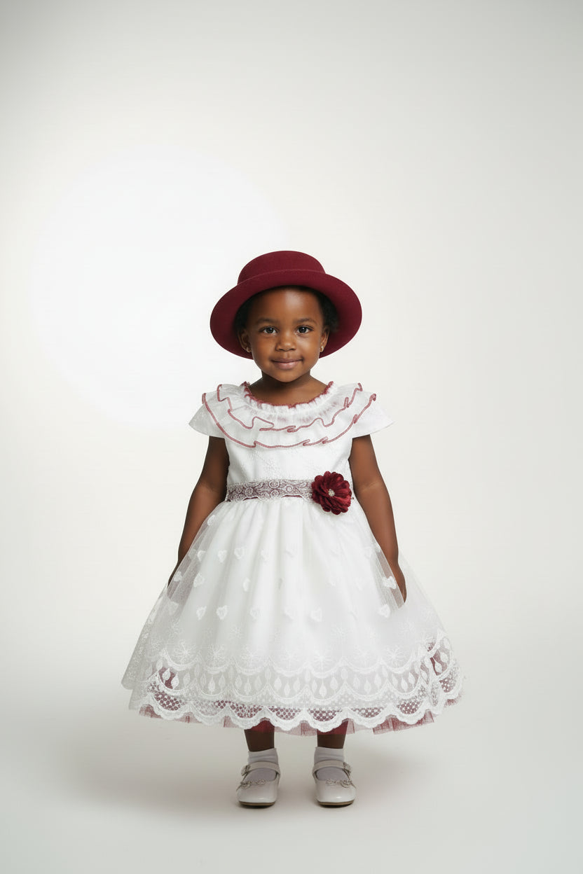 Robe de Cérémonie Blanche et Bordeaux avec Chapeau Assorti